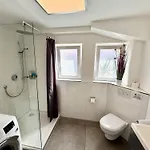 Komfort Oase Mit Klimaanlage, Terrasse Und Whirlpool