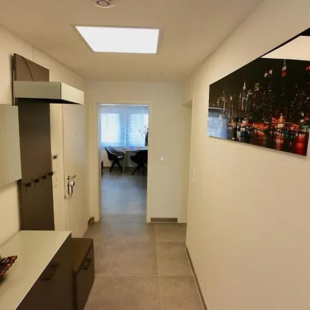 Komfort Oase Mit Klimaanlage, Terrasse Und Whirlpool Appartement Stuttgart