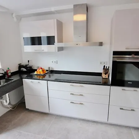 Komfort Oase Mit Klimaanlage, Terrasse Und Whirlpool Appartement Stuttgart