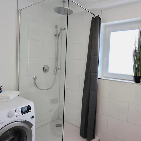 Komfort Oase Mit Klimaanlage, Terrasse Und Whirlpool Appartement Stuttgart